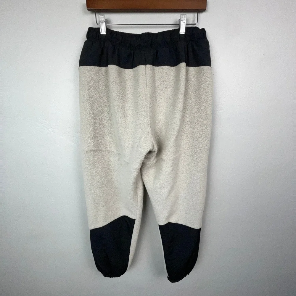Gymshark Pants Mens S White Black Fleece Joggers Sherpa Mesh Lined Gym Athletic